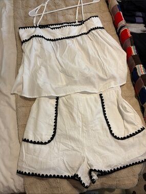 White Two-Piece Linen-Look Crop Top & Shorts Set with Black Trim